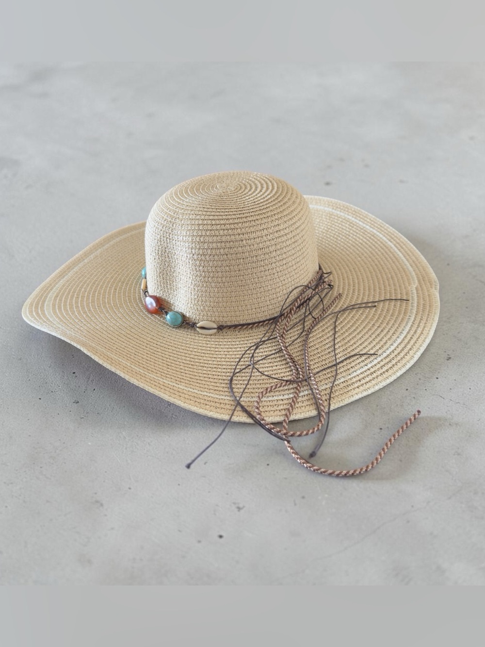 Women’s Straw Wide Brim Hat